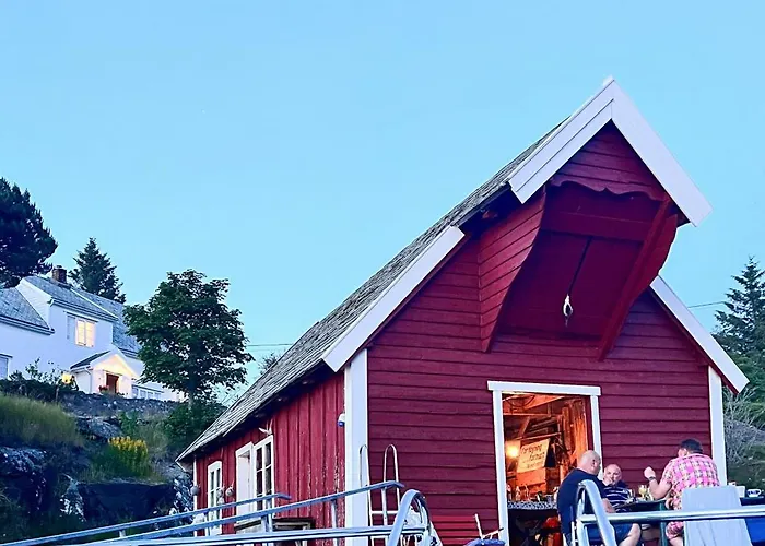Historic By The Sea In Solund Hardbakke